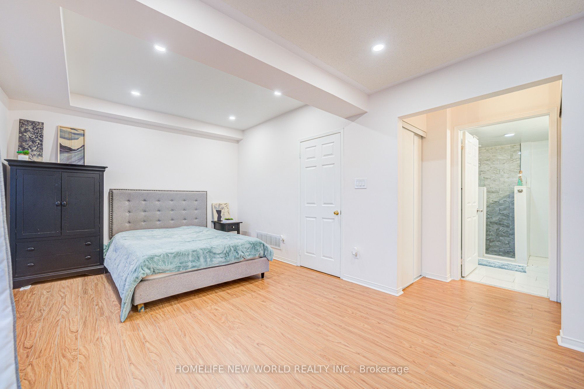 15 Cornell Meadows Avenue, #A206