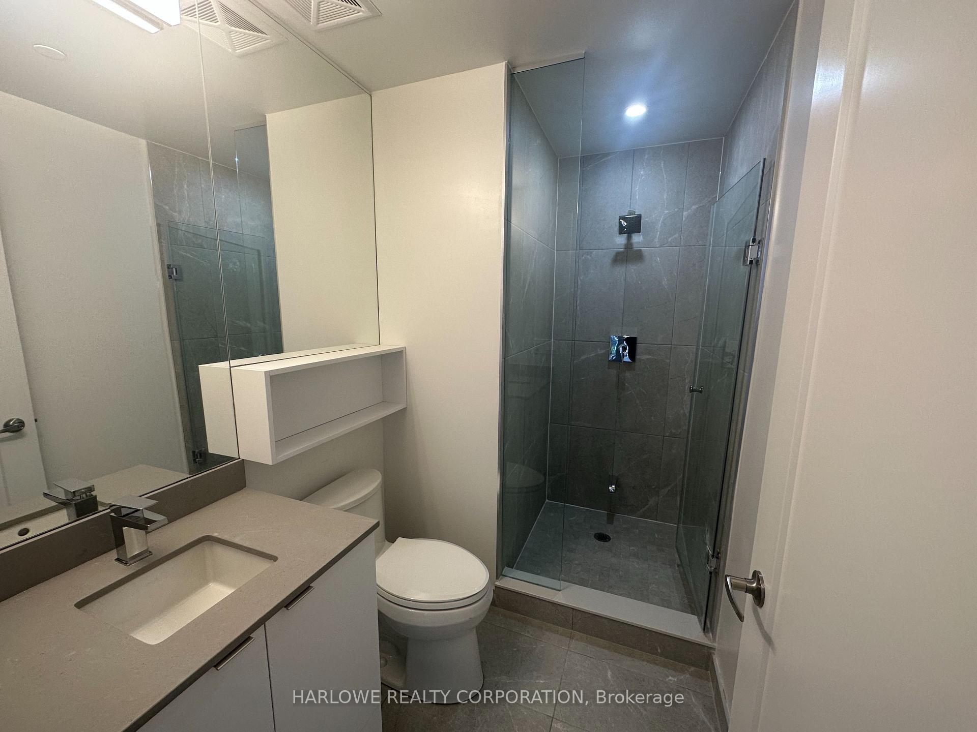 4 Bedrooms Condo at 60 Princess,  Toronto For sale