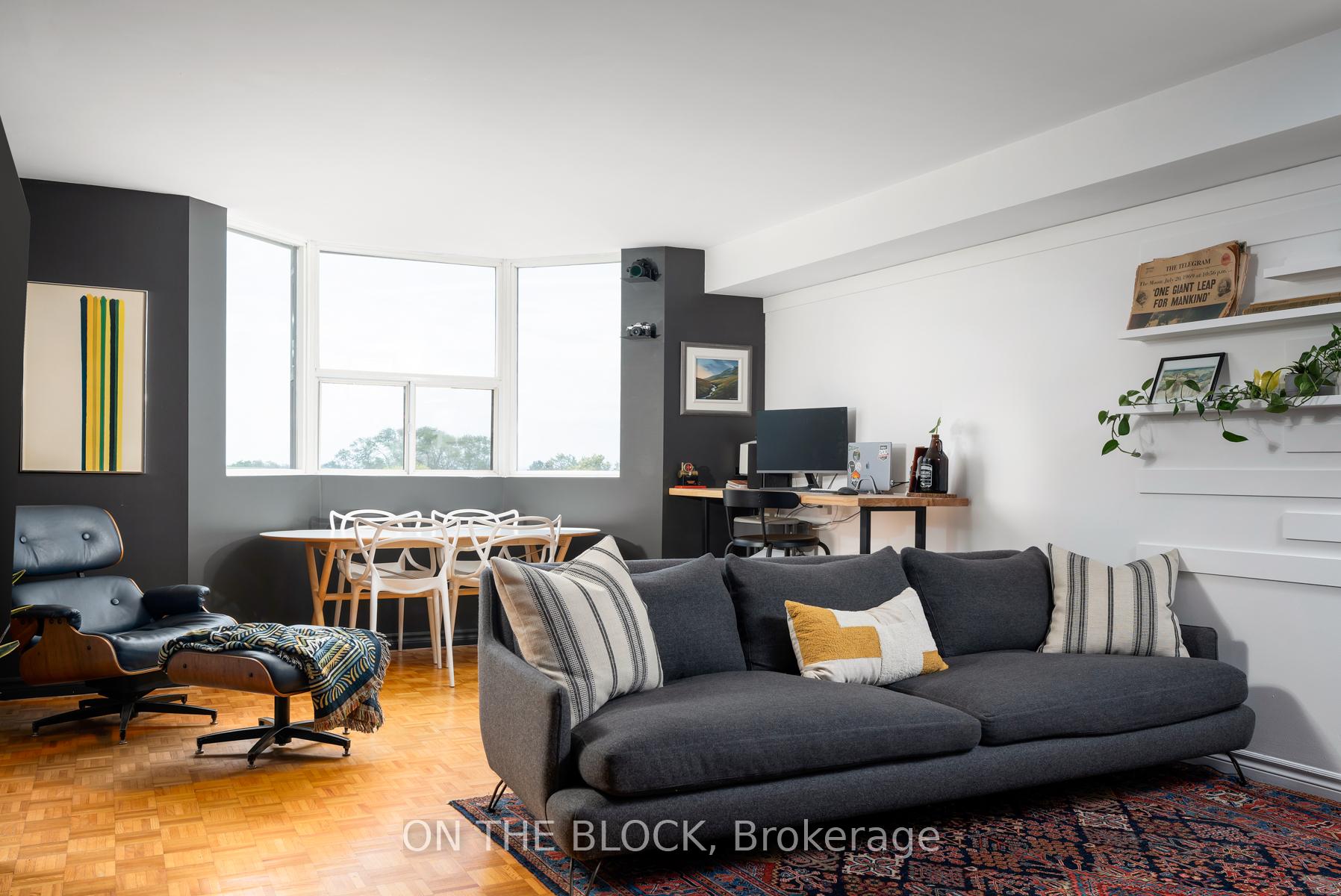 2 Bedrooms Condo at 3845 Lake Shore, Toronto For sale