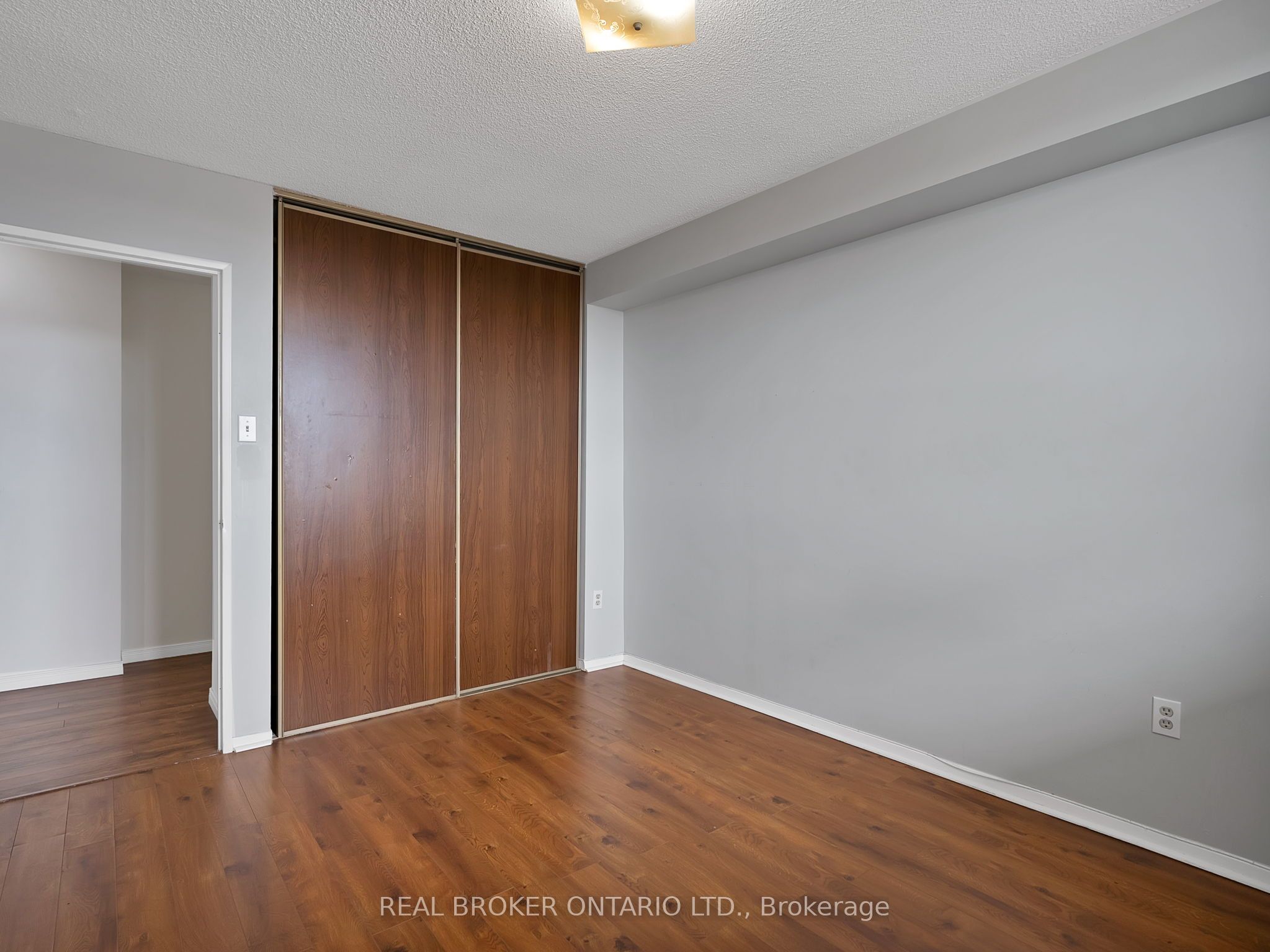 3 Lisa Street, #1103