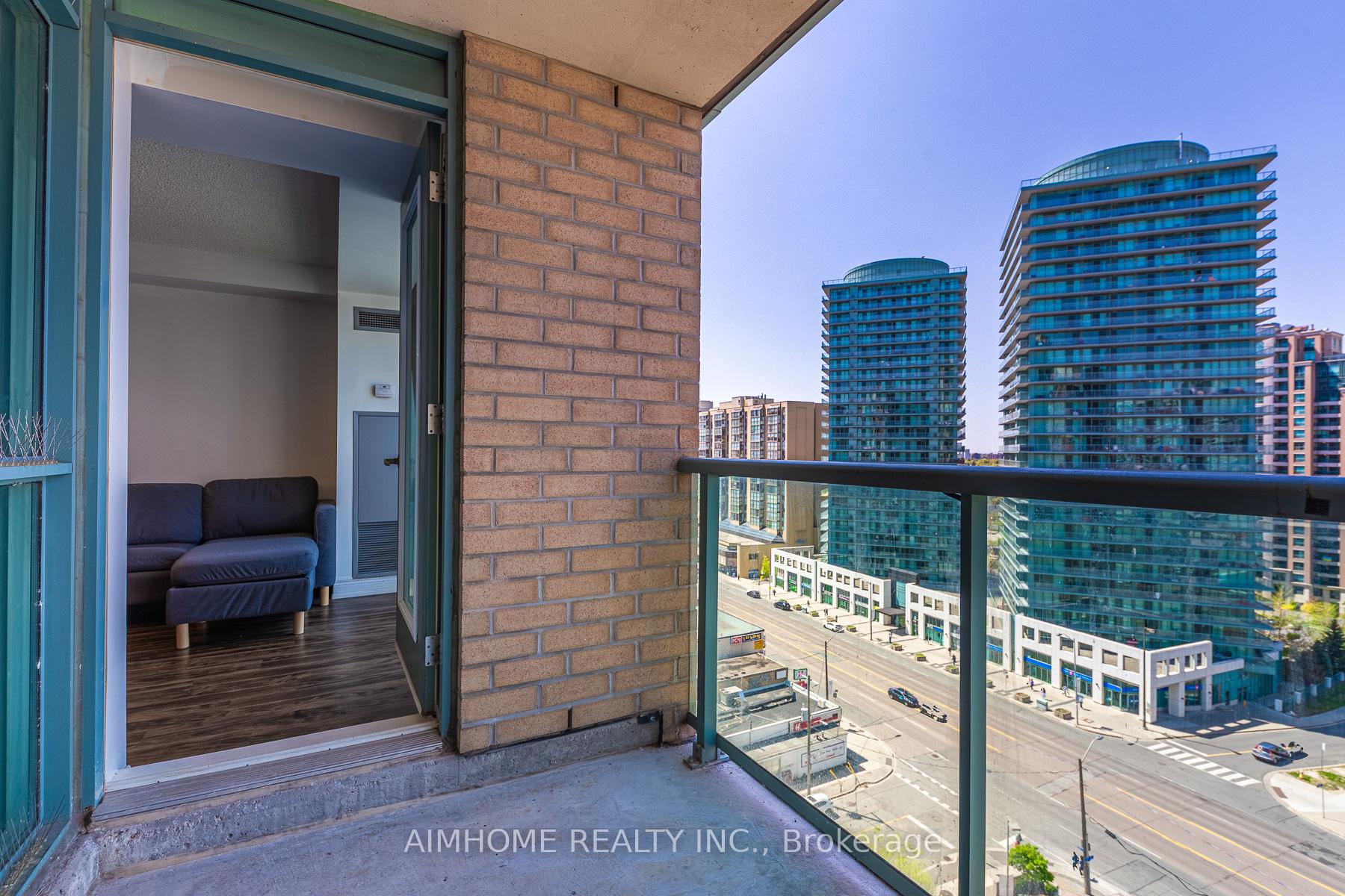 2 Bedrooms Condo at 20 Olive, Toronto For sale