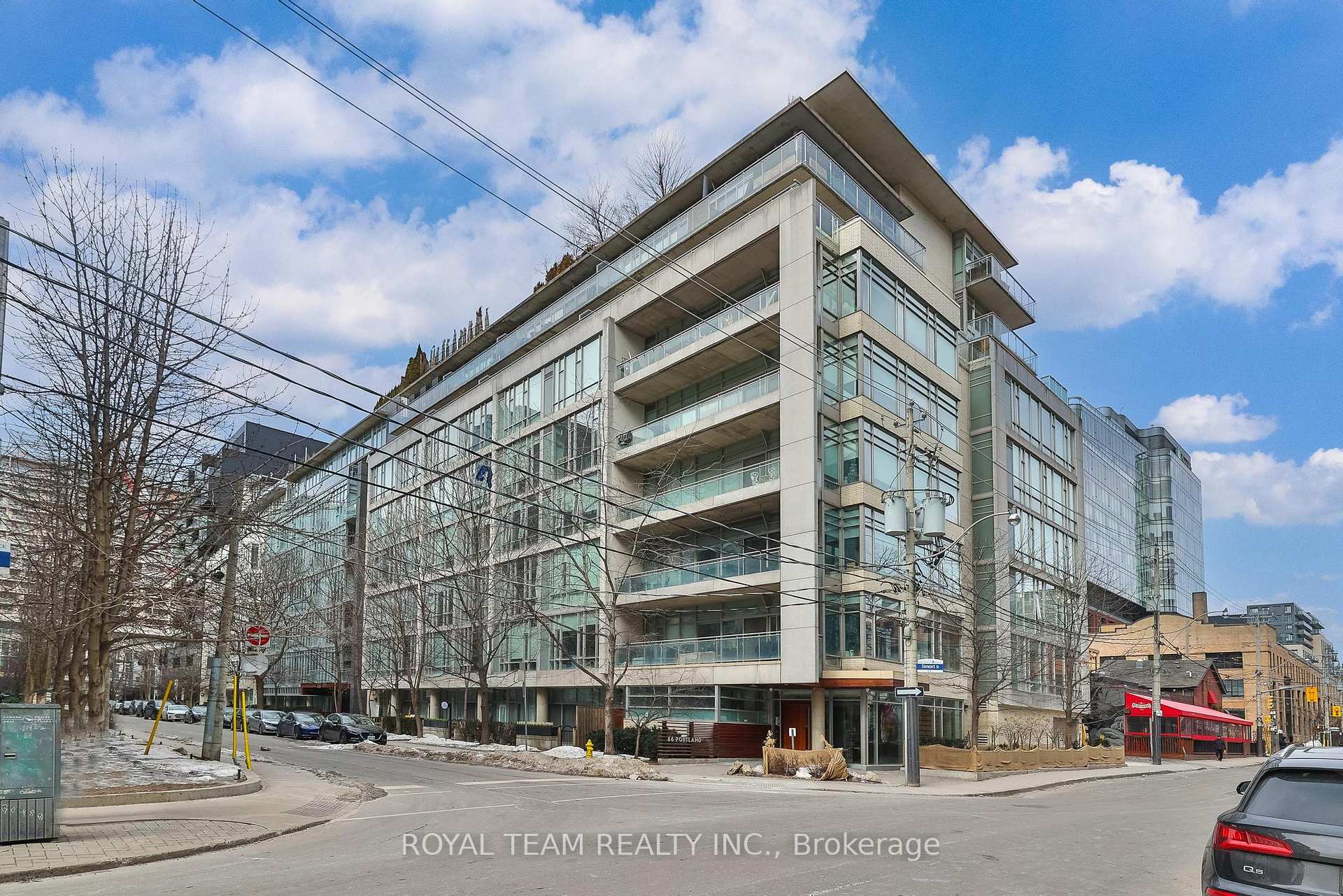 2 Bedrooms Condo at 66 Portland, Toronto For sale