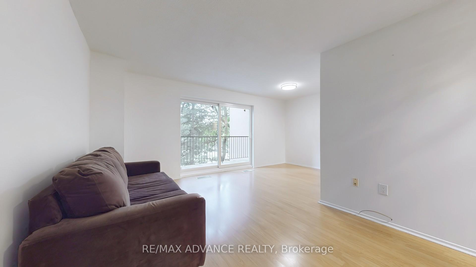 4 Bedrooms Condo at 165 Cherokee, Toronto For sale