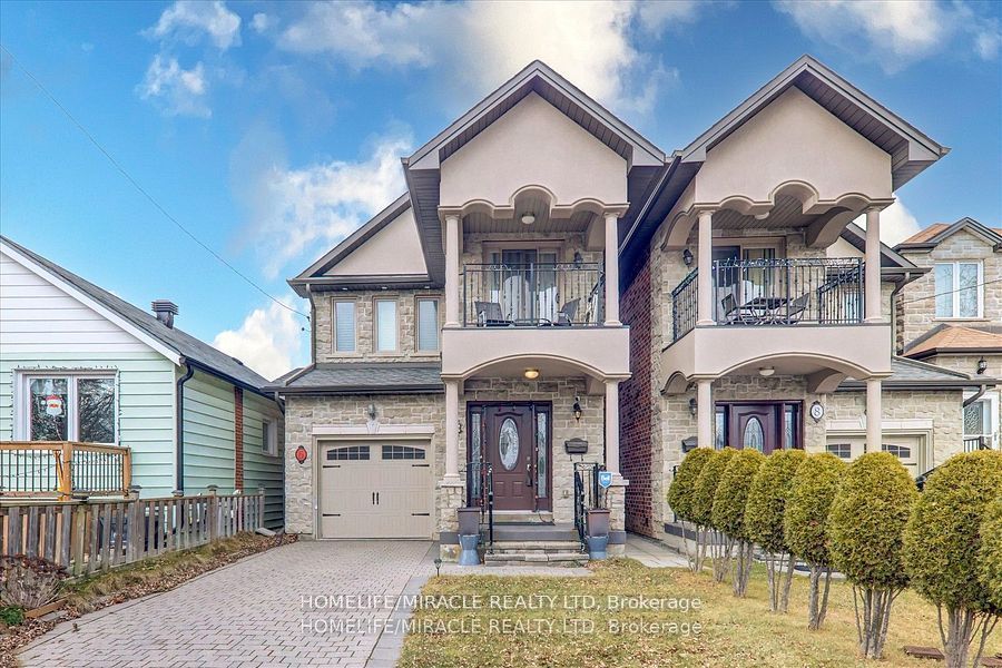 6 Haddon Avenue, Toronto, ON M1N 2K8