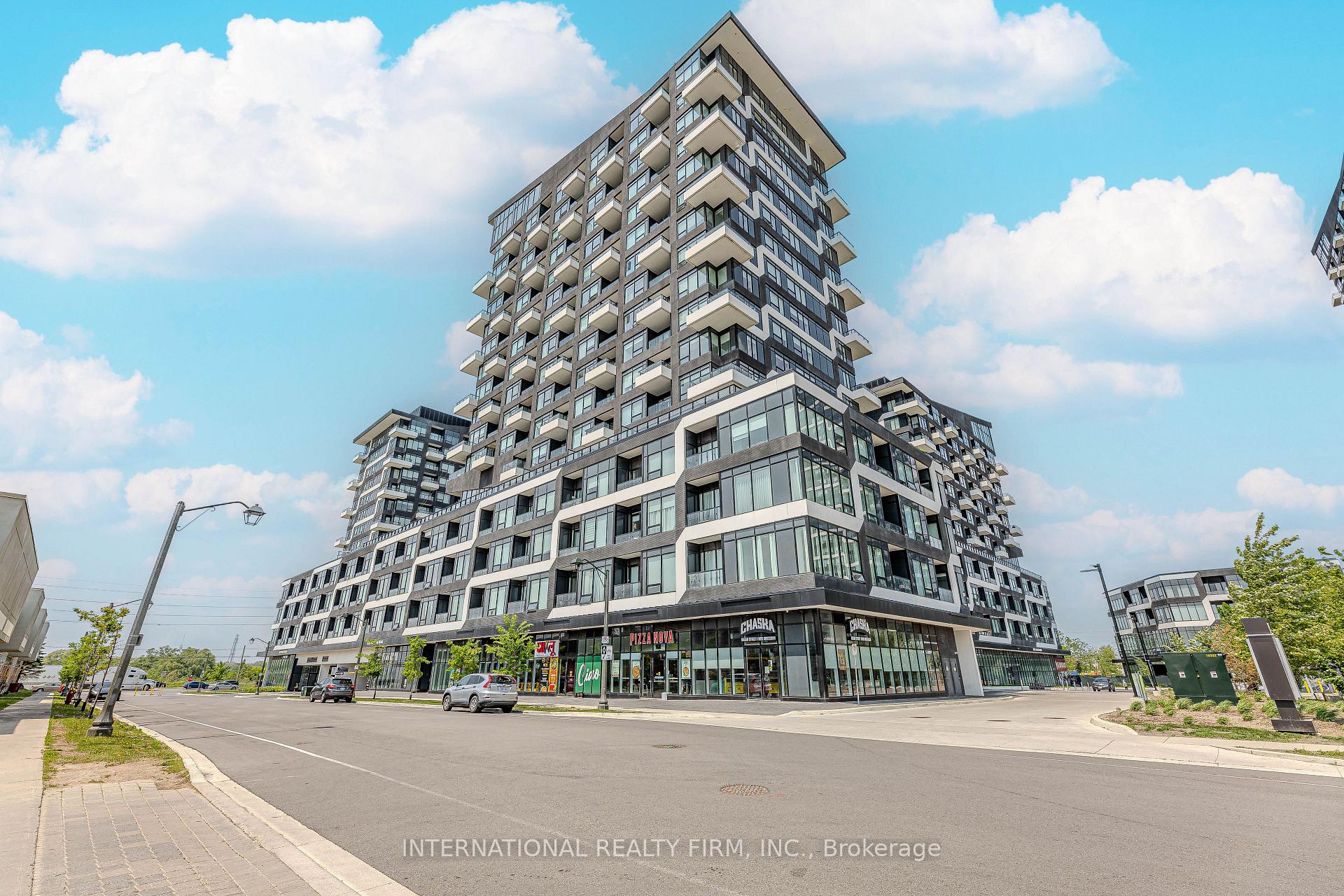 2 Bedrooms Condo at 2481 Taunton, Oakville For sale