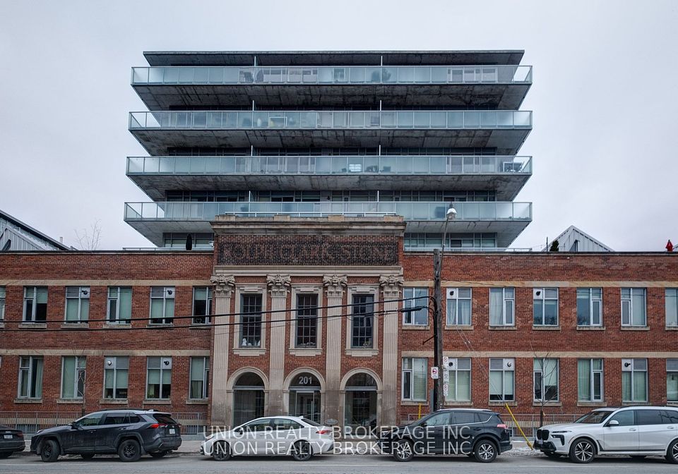 201 Carlaw