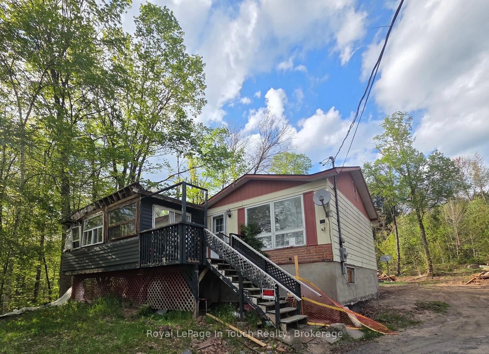 196 Twelve Mile Bay Road, Georgian Bay, ON P0C 1H0