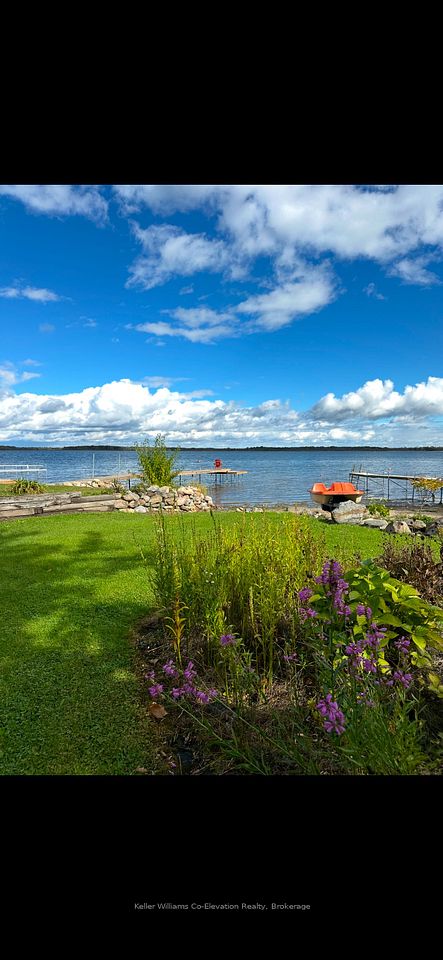 220 Robin's Point