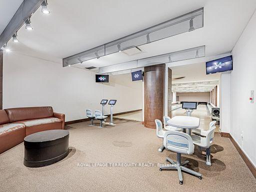 3 Bedrooms Condo at 15 Northtown, Toronto For sale
