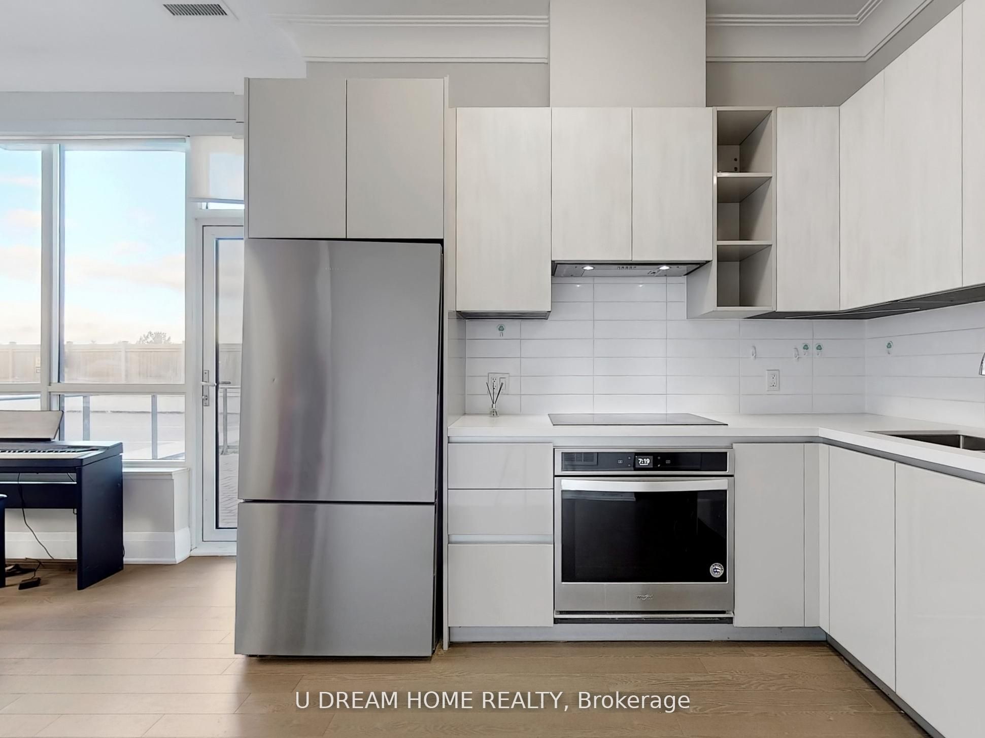 398 highway7 E, #102