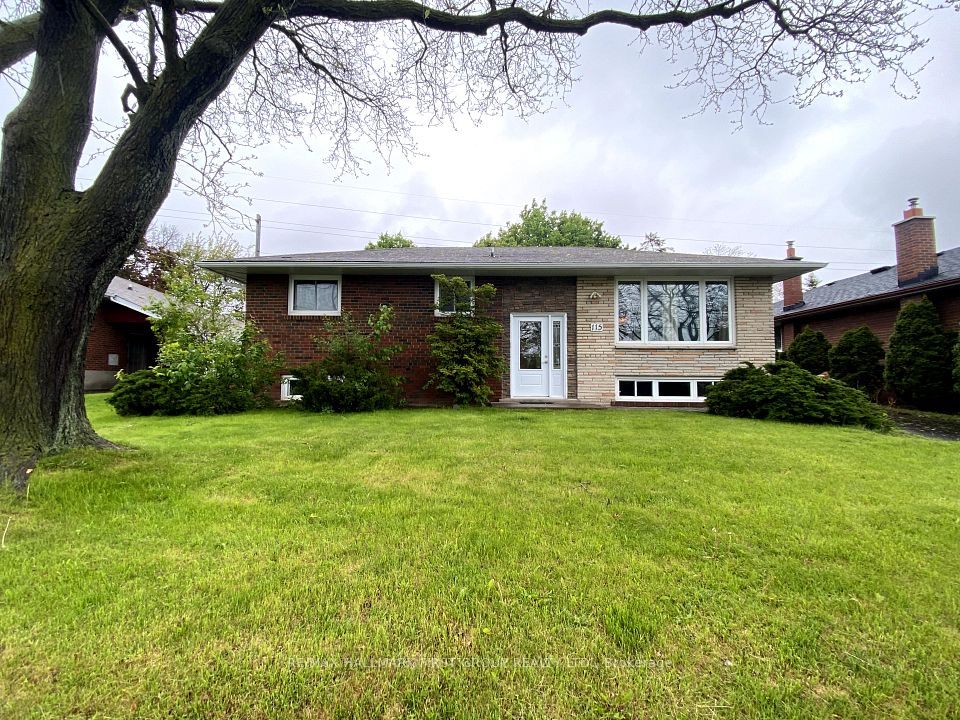 115 Bowman Avenue, Whitby, ON L1N 3T7