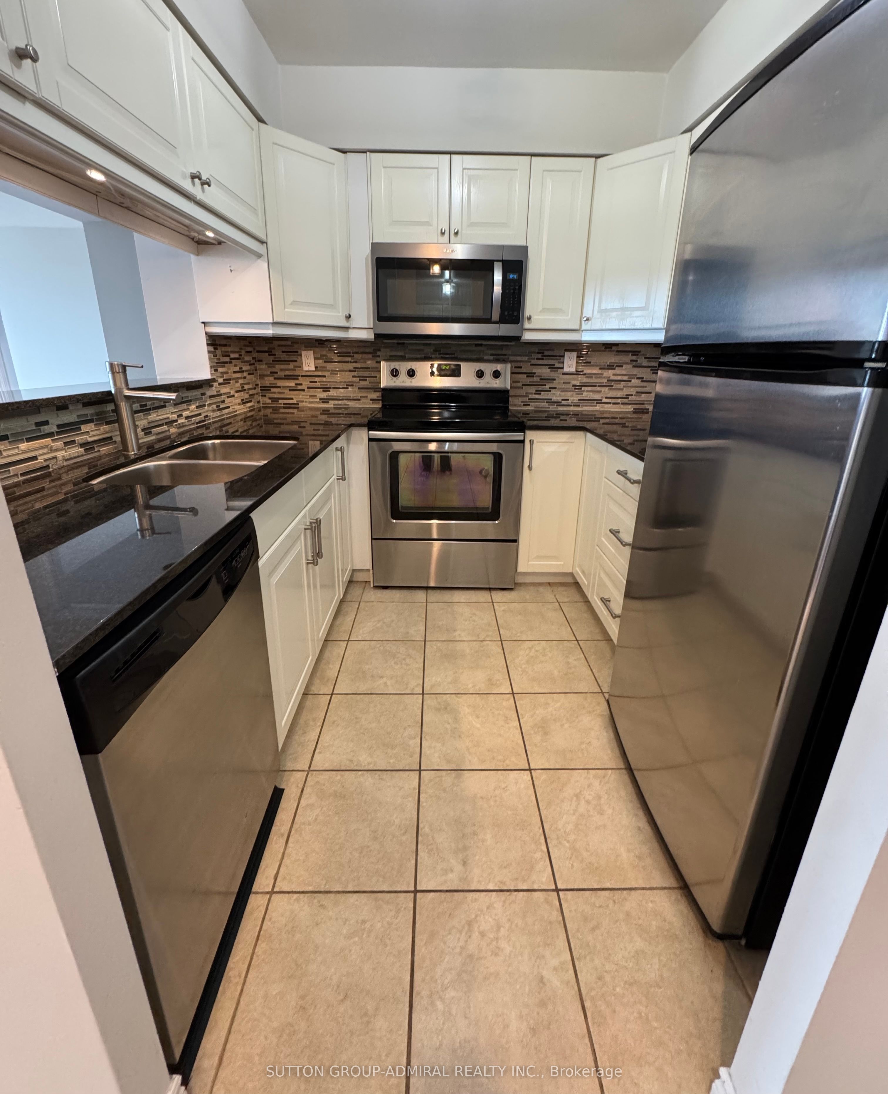 2 Covington Road E, #602
