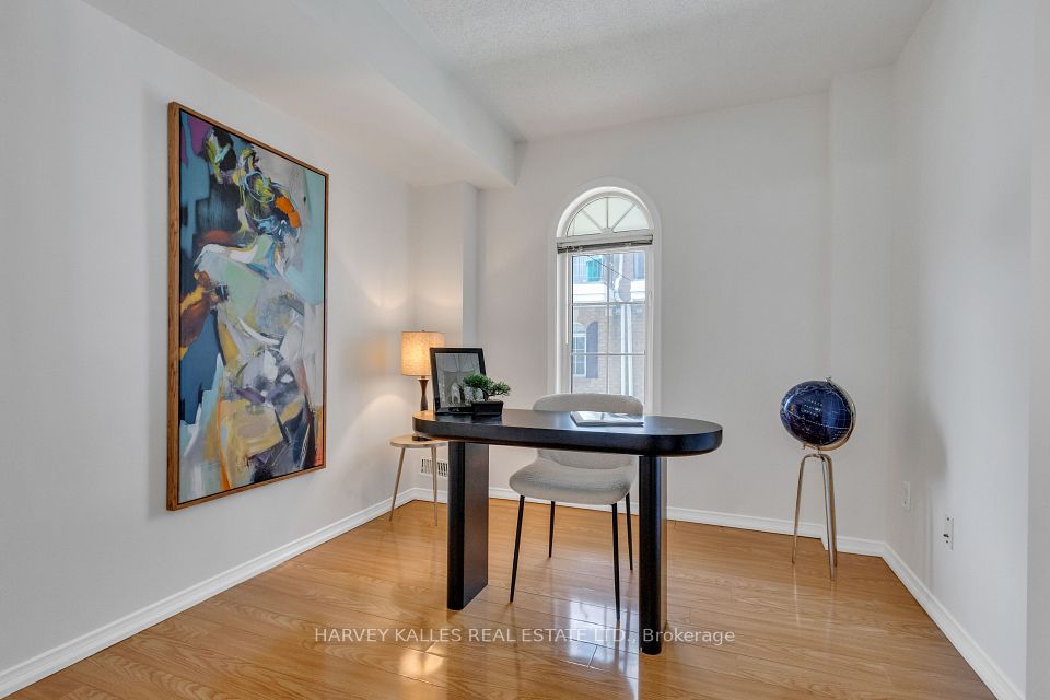 66 Sidney Belsey Crescent 201