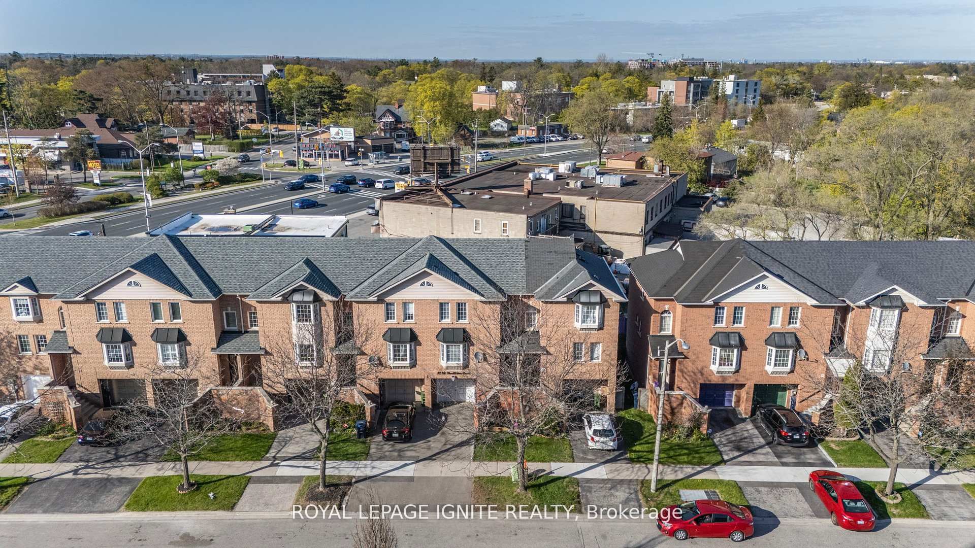 12 Eli Shackleton Court