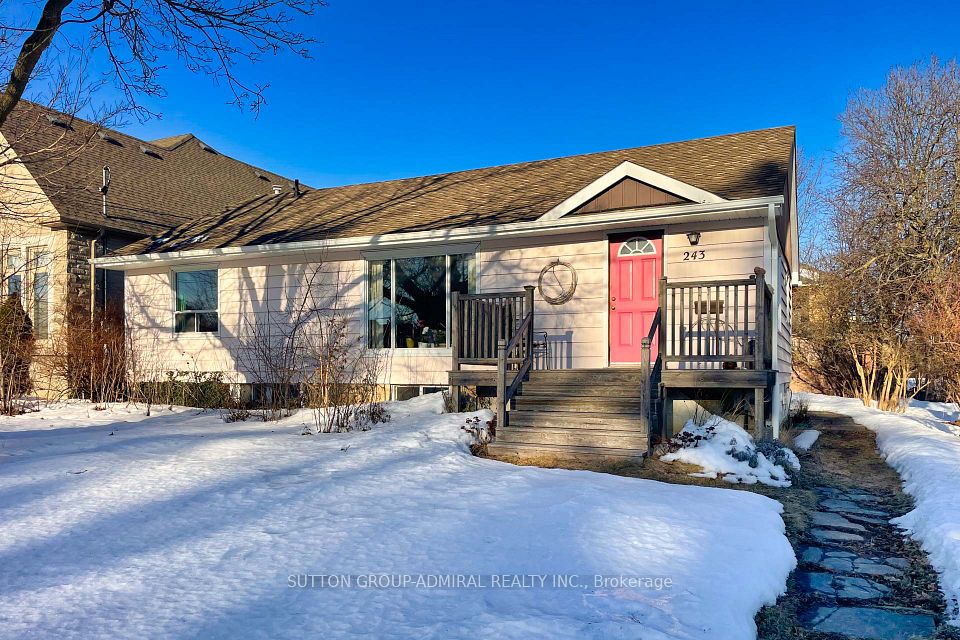 243 Ruggles