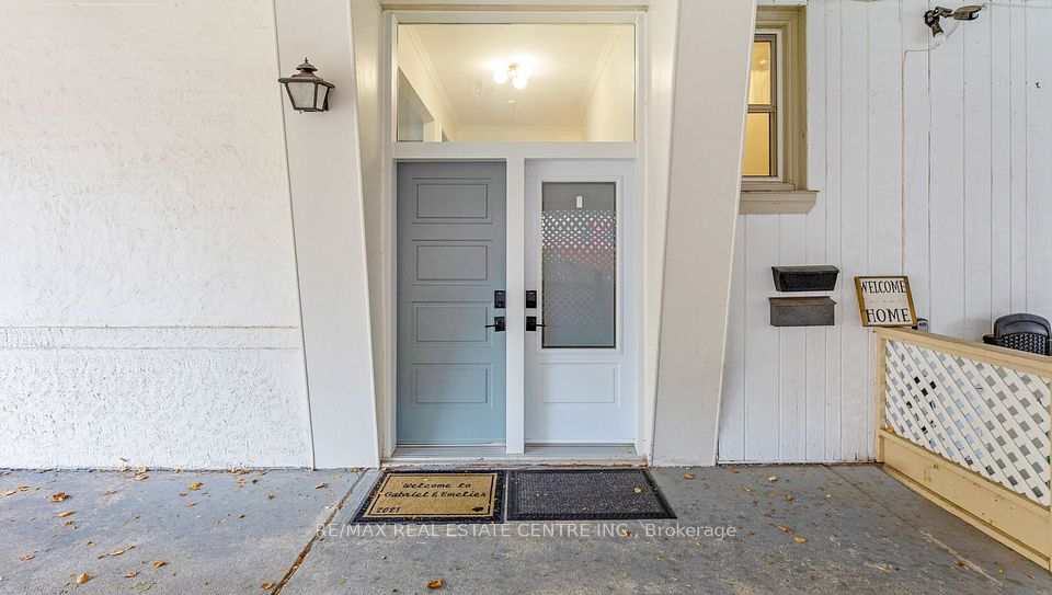 2176 Sunnydale Drive, Burlington, ON L7P 1E7