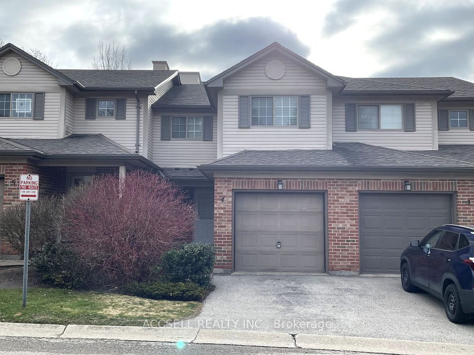 505 Proudfoot Lane