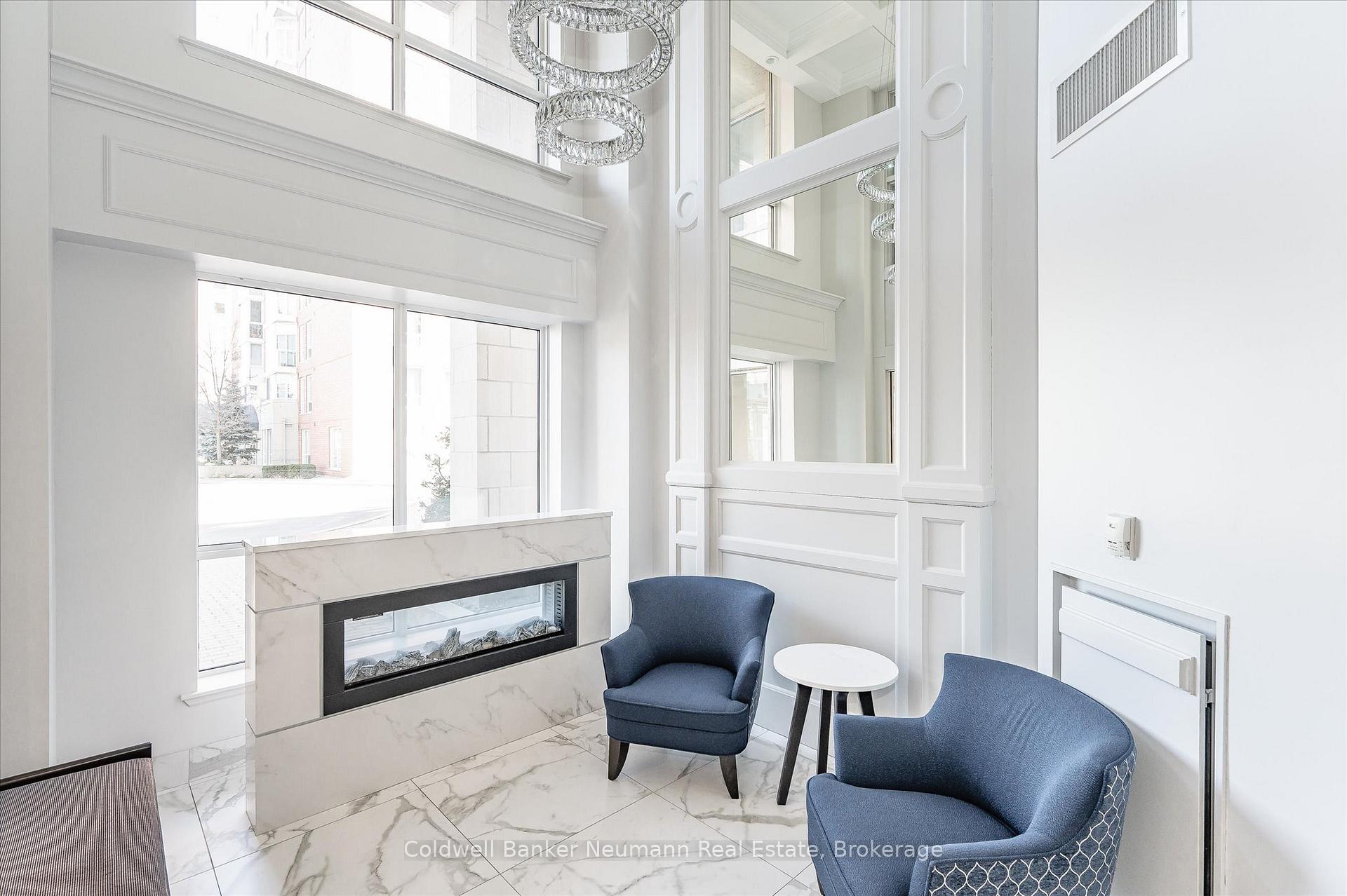 1 Bedroom Condo at 40 Old Mill, Oakville For sale