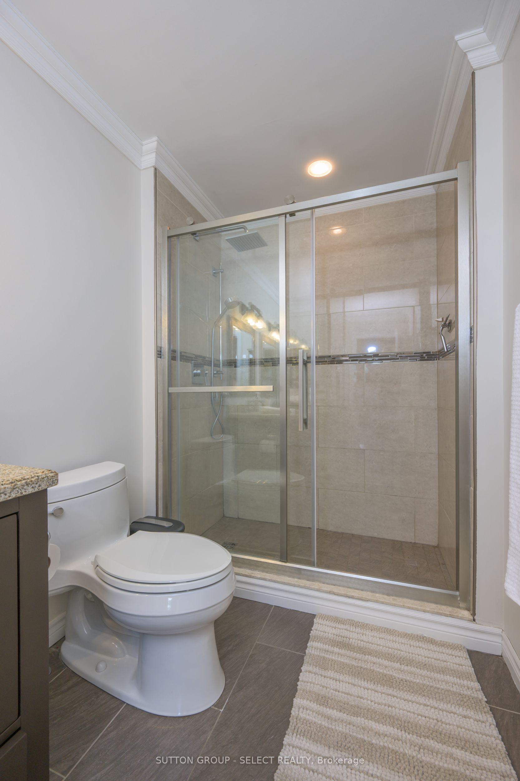 42 Pinebrook Court
