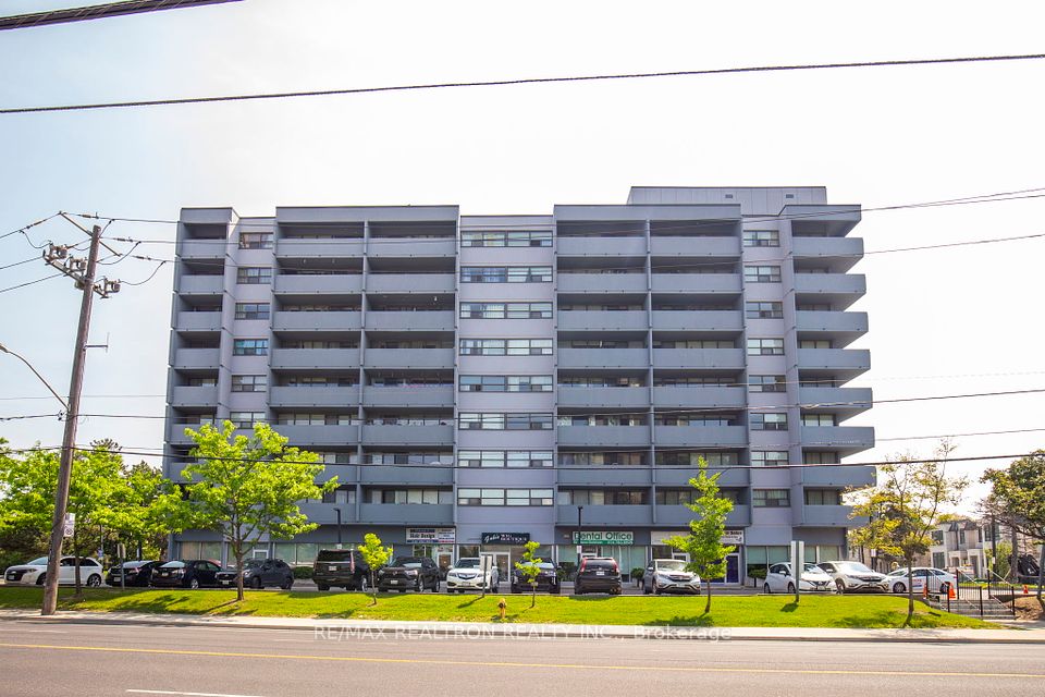 3555 Bathurst Street