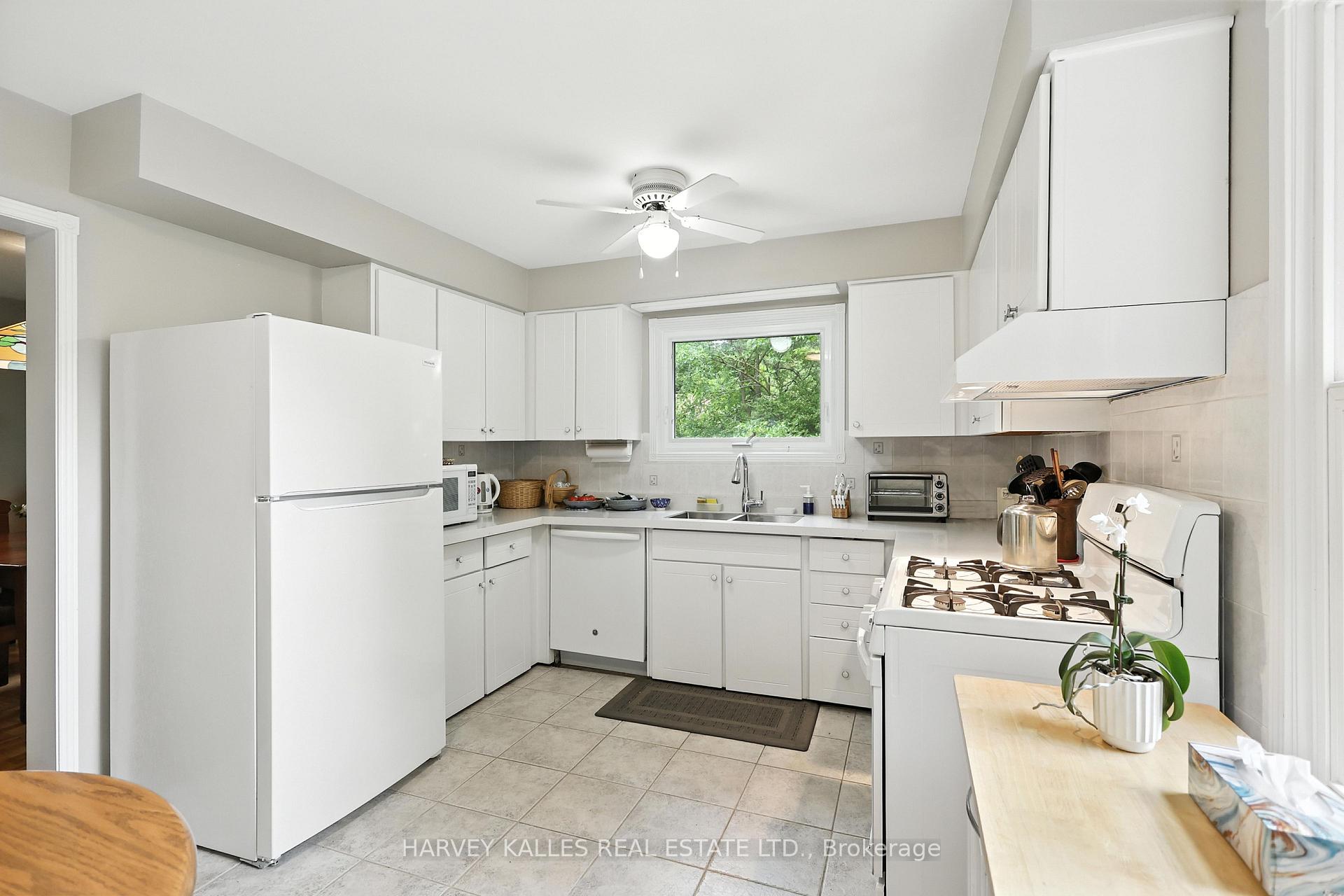 62 Aberfeldy Crescent