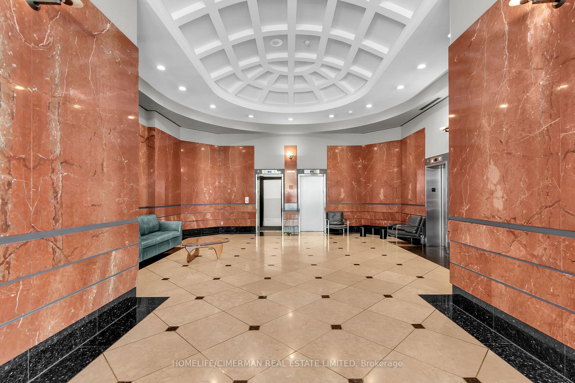 3 Bedrooms Condo at 10 Queens Quay, Toronto For sale