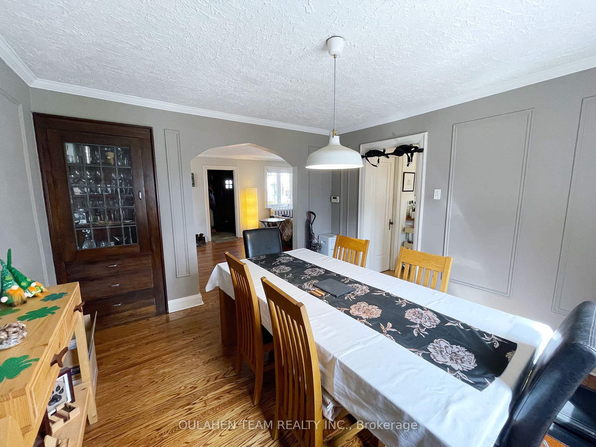 43 Glendora Avenue