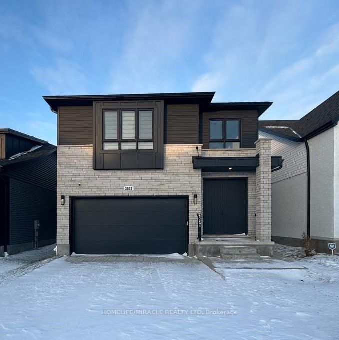 3039 Doyle