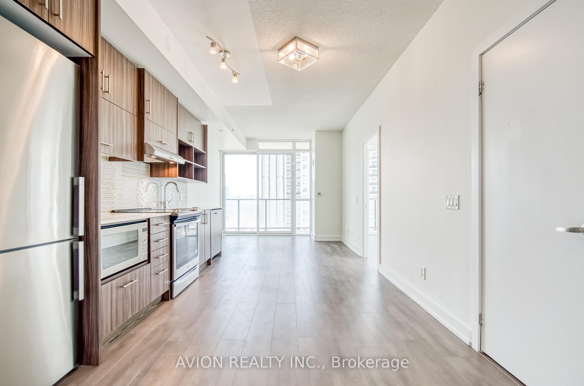 2 Bedrooms Condo at 128 Fairview Mall,  Toronto For sale