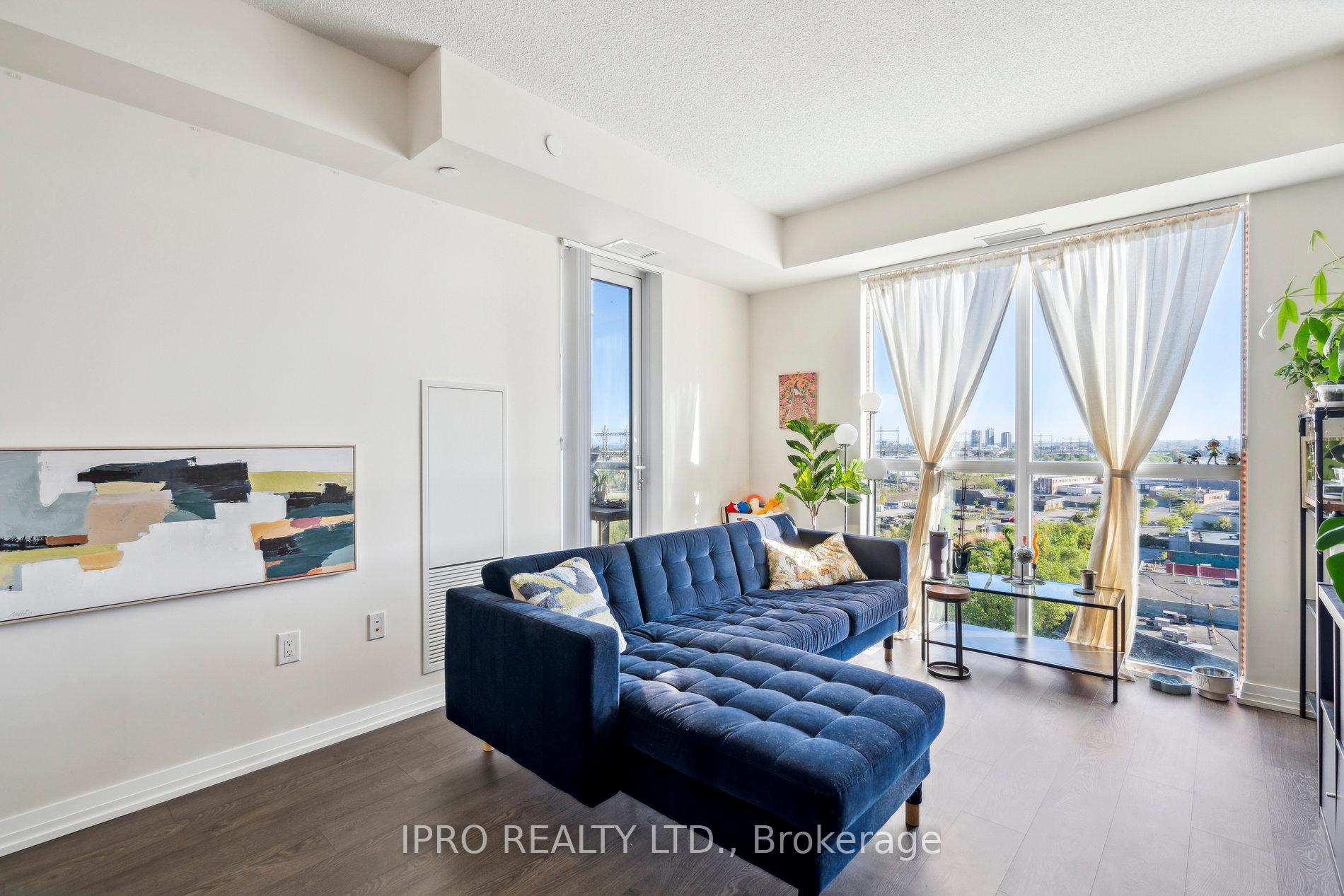 2 Bedrooms Condo at 50 Thomas Riley, Toronto For sale