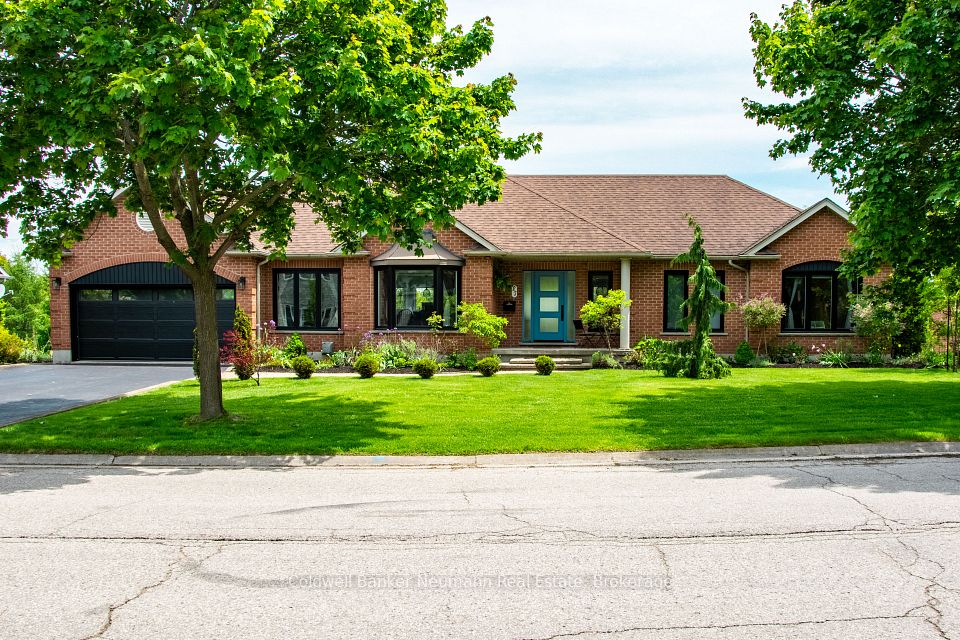 27 Cross Creek