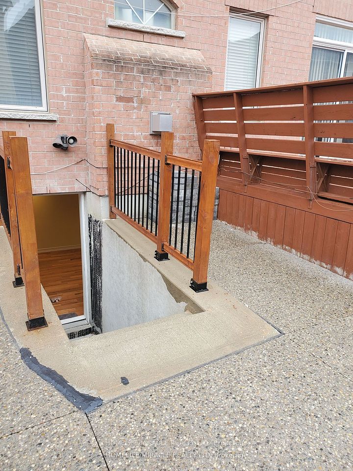 11 Eagle Plain