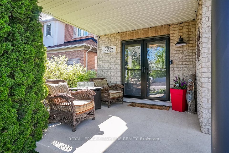 1030 Donnelly Street, Milton, ON L9T 0A2