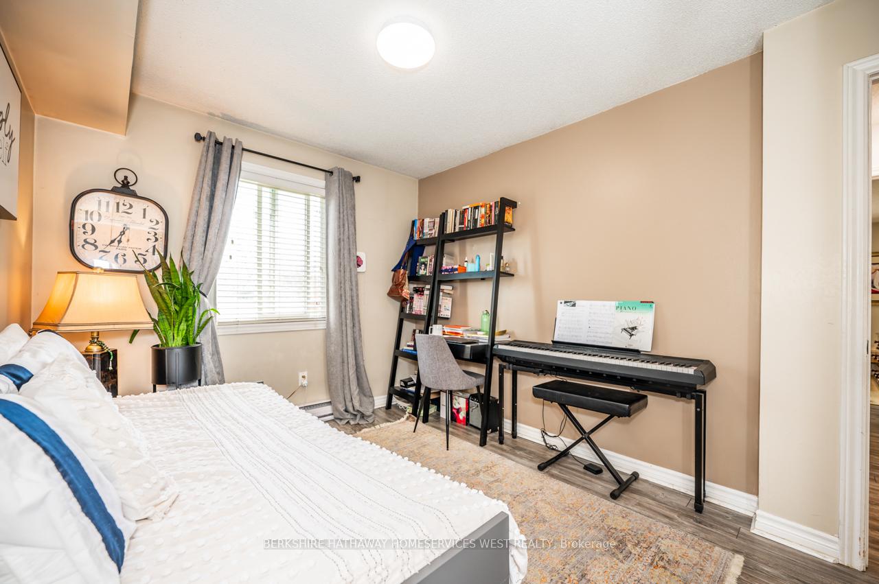3 Bedrooms Condo at 1450 Glen Abbey,  Oakville For sale