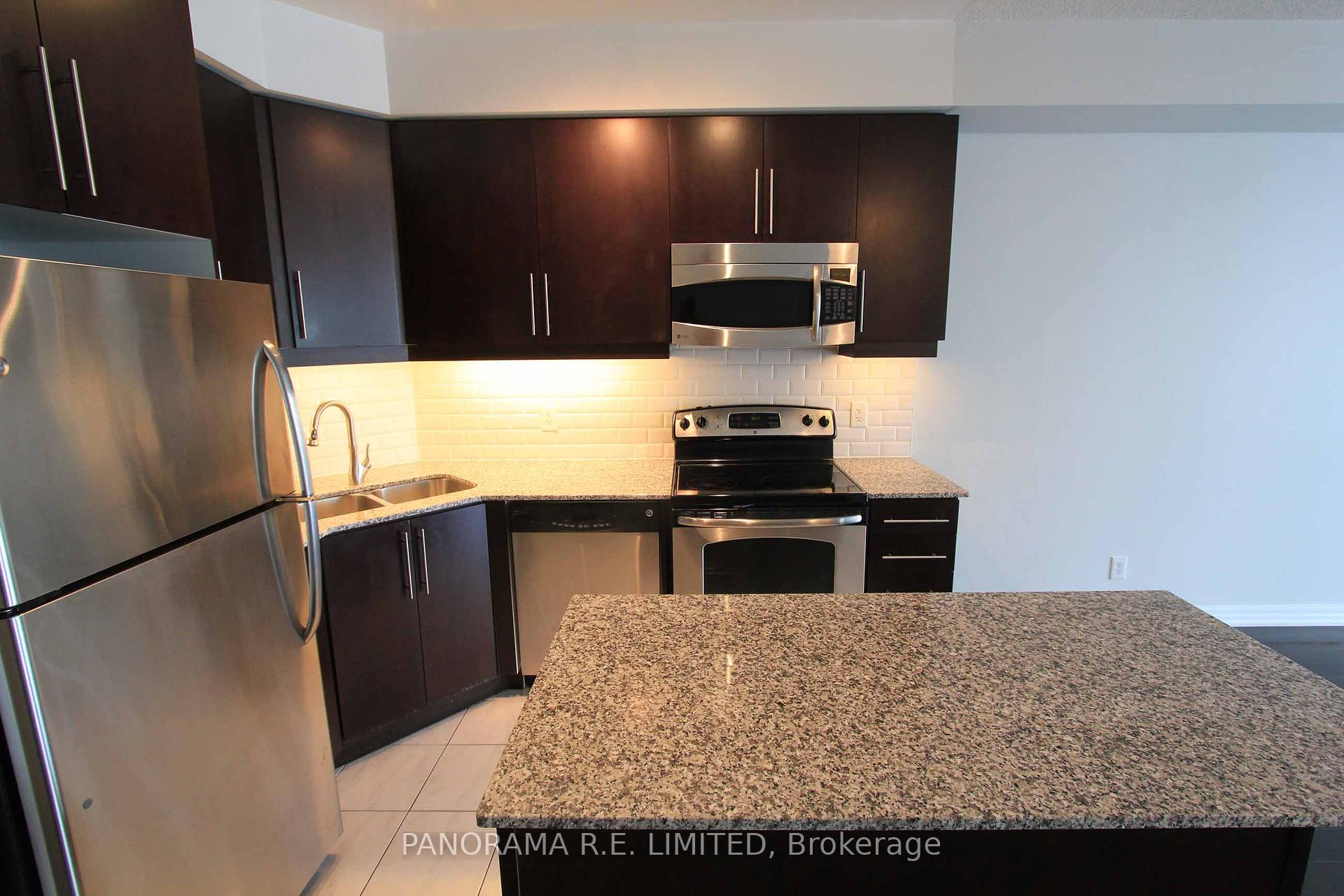 1 Bedroom Condo at 223 Webb, Mississauga For sale