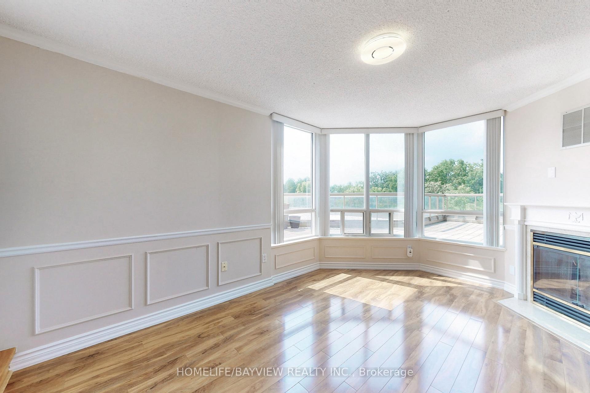4 Bedrooms Condo at 168 Bonis, Toronto For sale