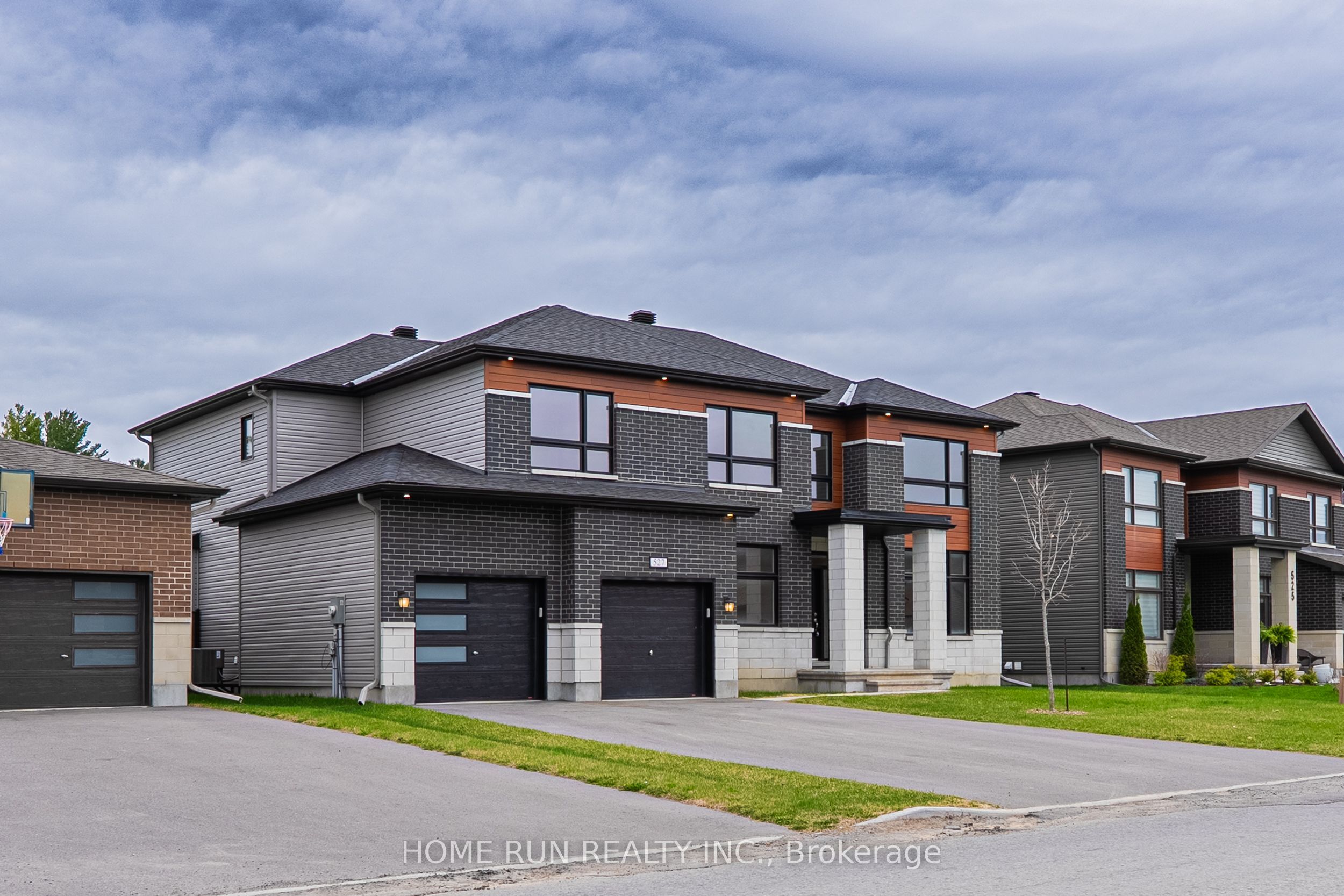 527 Albert Boyd Private