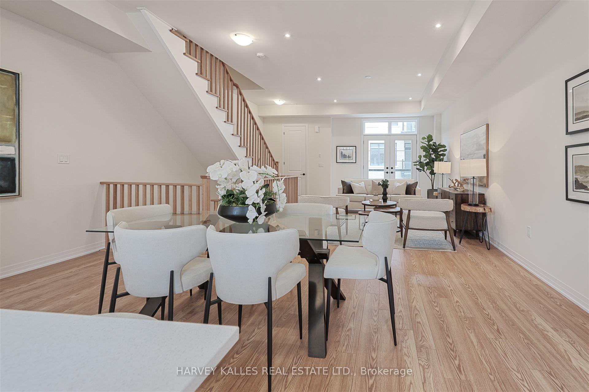 75 De La Roche Drive S