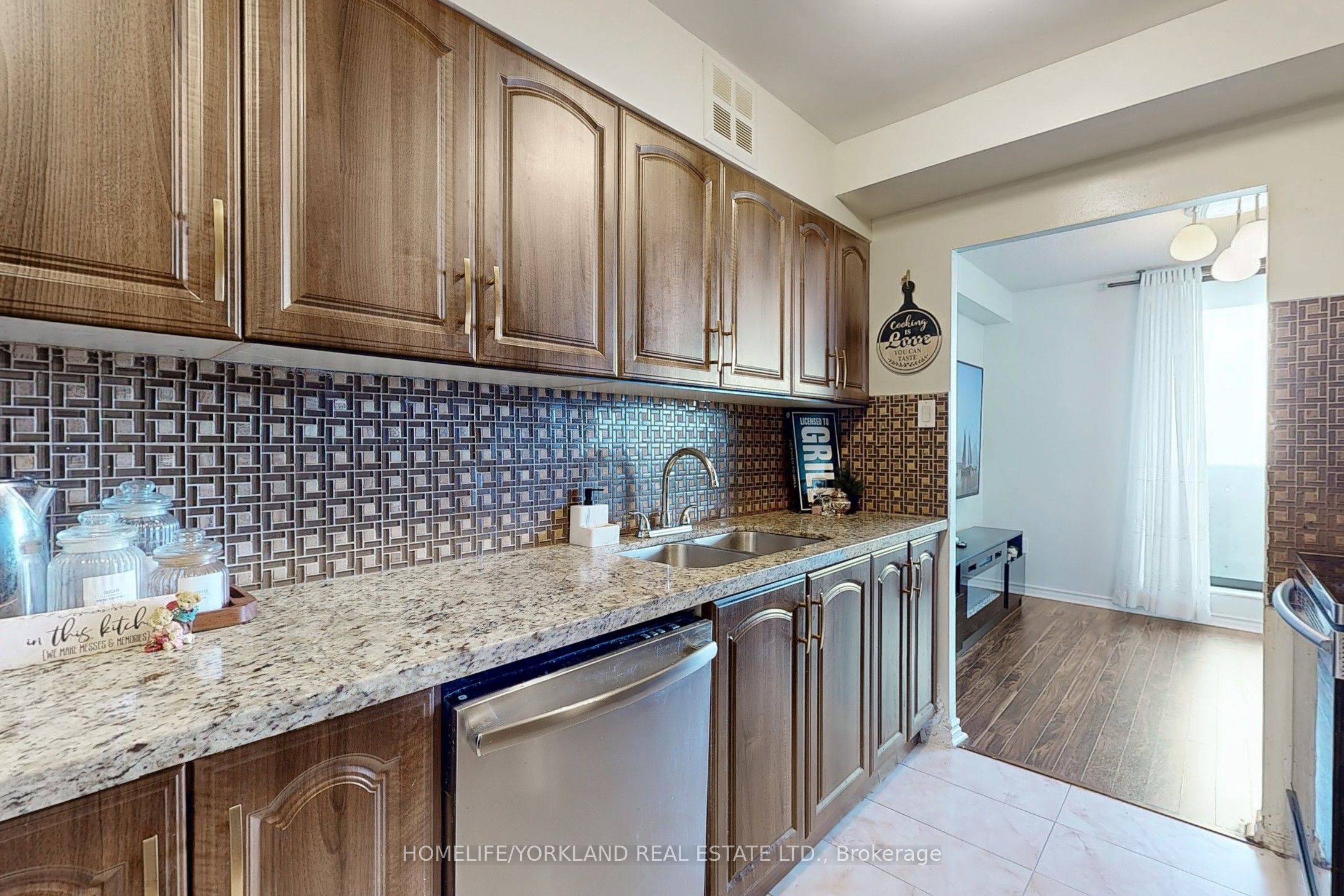 301 Prudential Drive, #1111