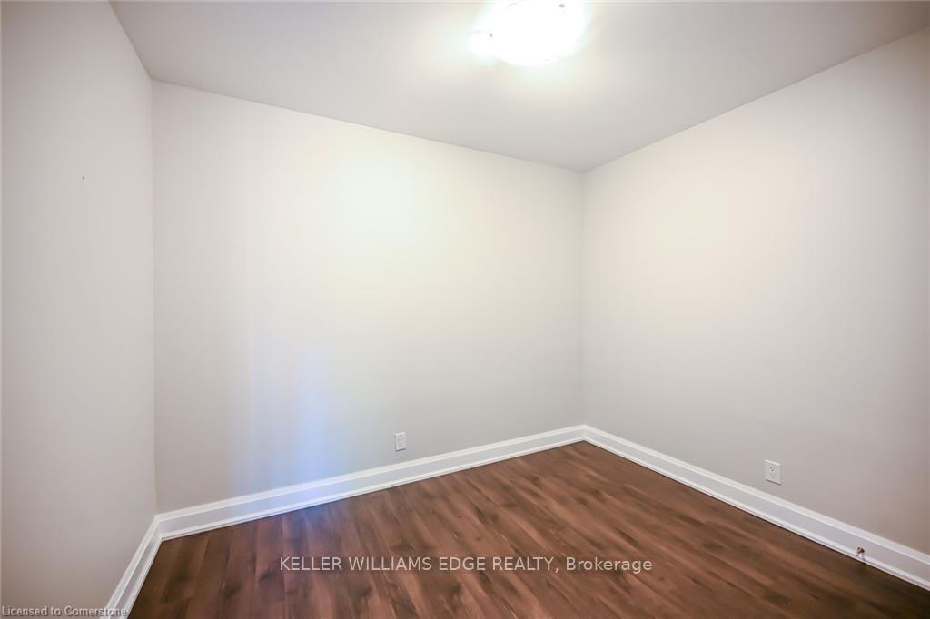 2 Bedrooms Condo at 2 King,  Hamilton For sale