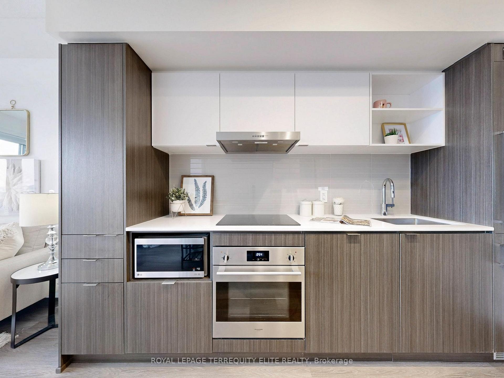 1 Bedroom Condo at 55 Cooper, Toronto For sale