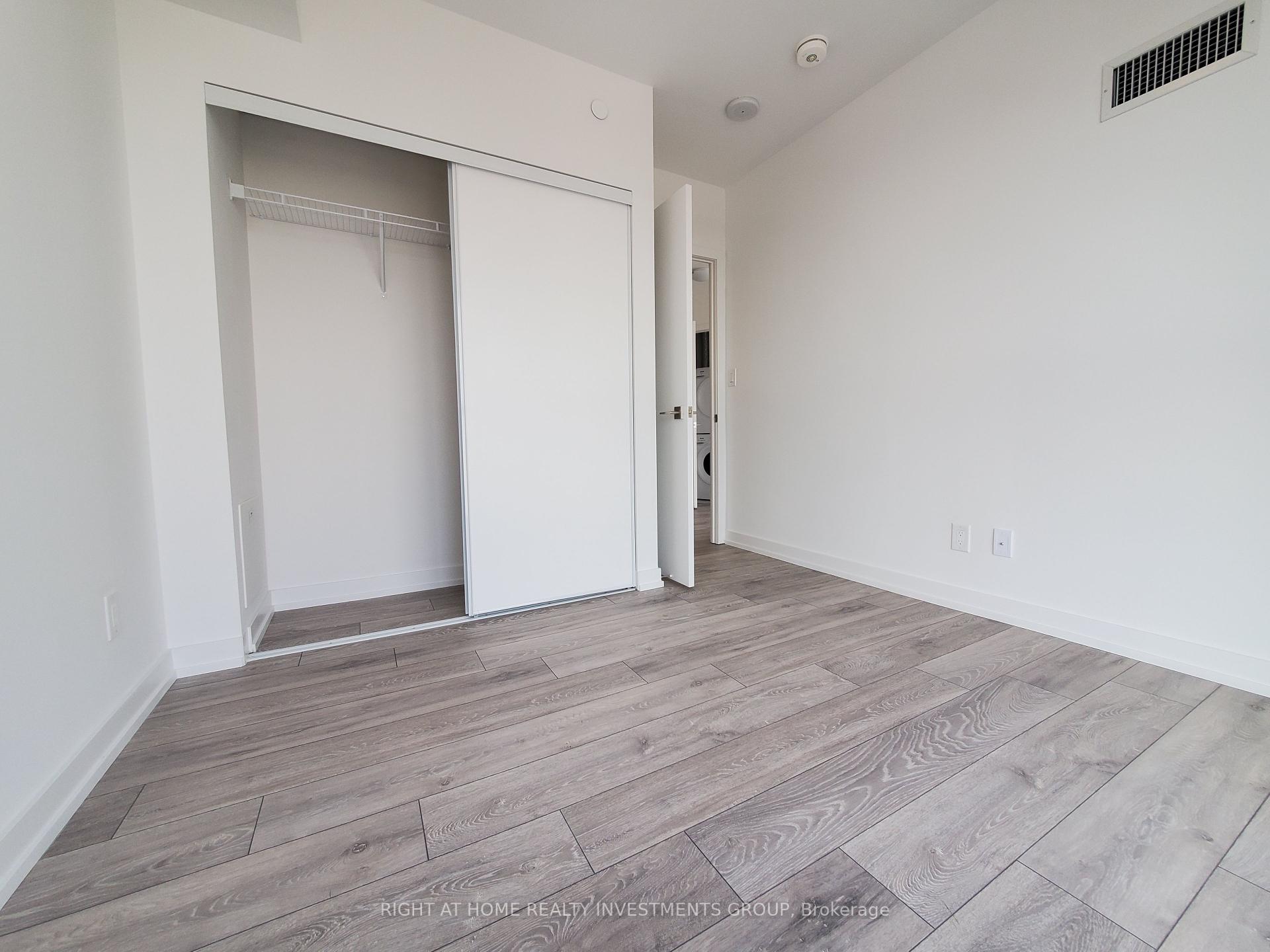 1 Bedroom Condo at 159 Wellesley, Toronto For sale