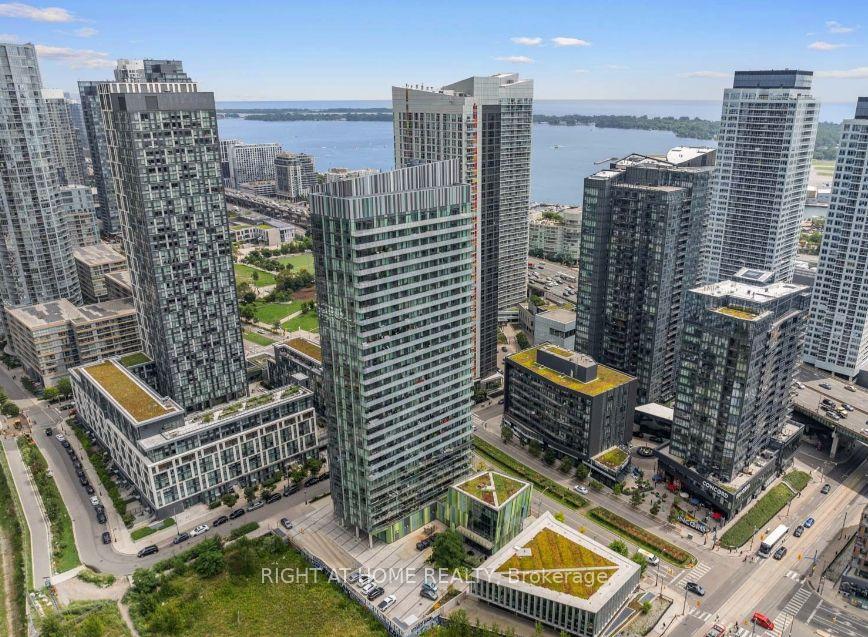 1 Bedroom Condo at 170 Fort York, Toronto For sale