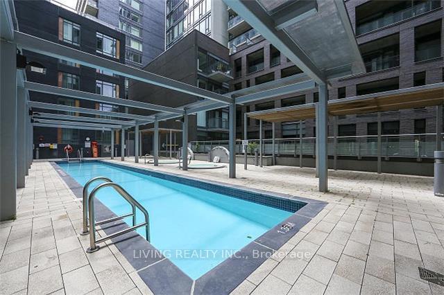 2 Bedrooms Condo at 525 Adelaide, Toronto For sale