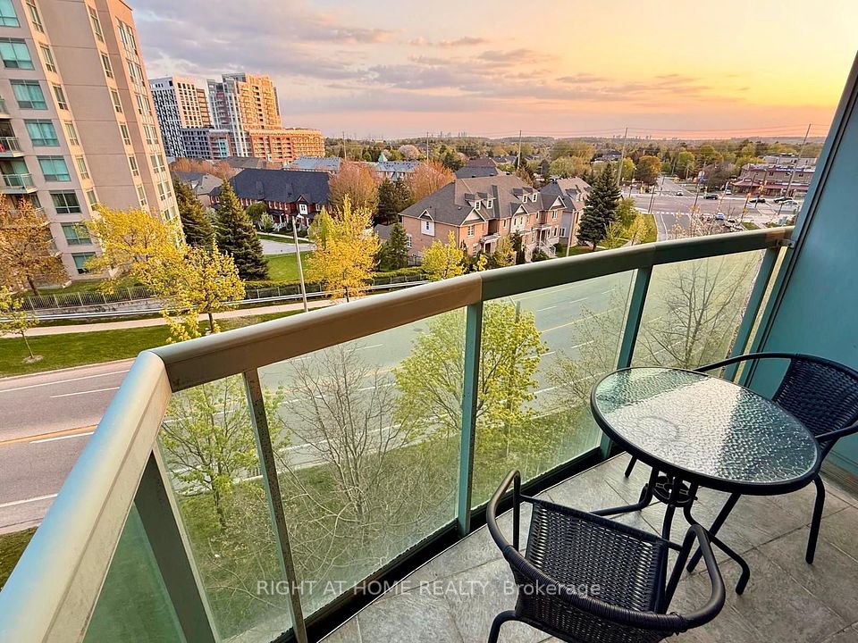 3 Ellesmere