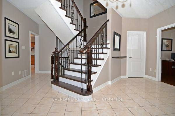 1bdr119 Alamo Heights Drive