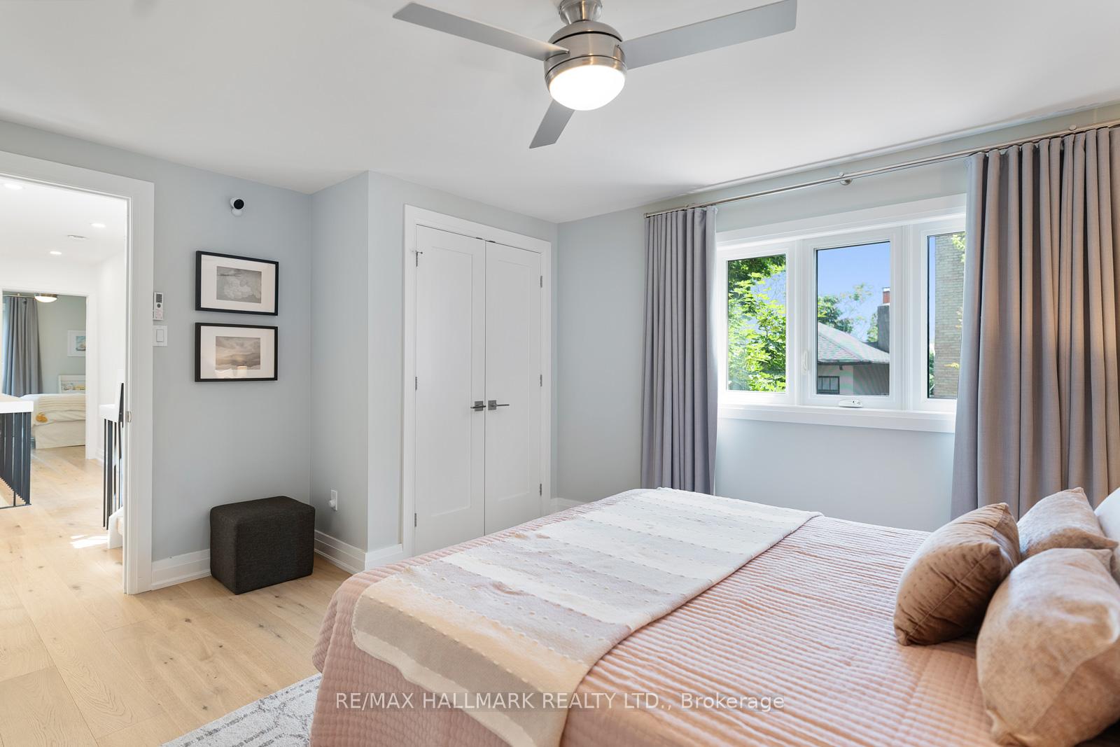 4 Bedrooms Condo at 95 Summerhill, Toronto For sale