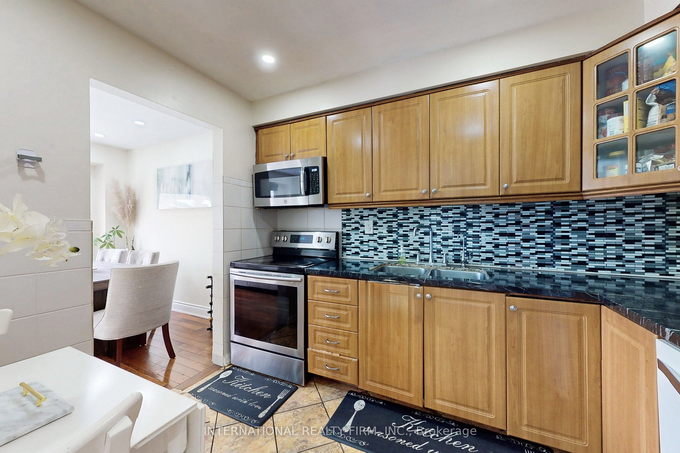 60 Hanson Road, #62