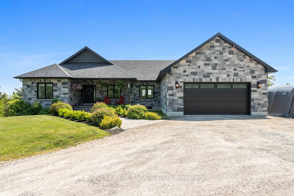 722 Northumberland Heights
