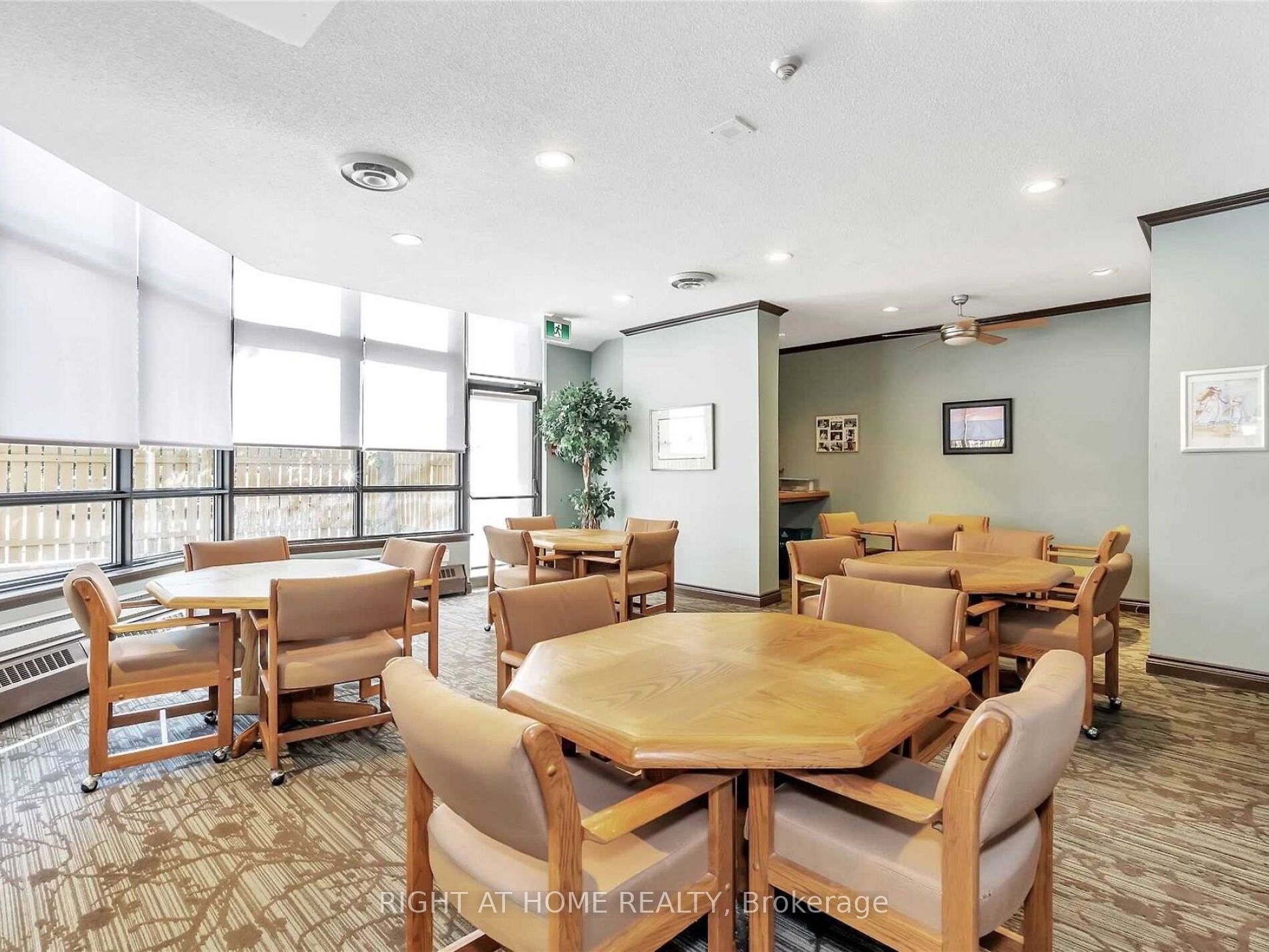 25 Austin Drive, #923